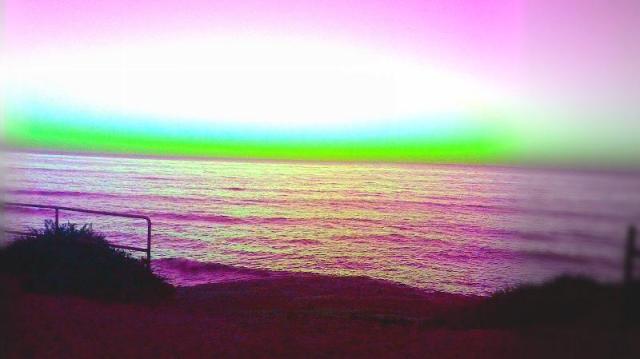 Here's The Real Green Flash of Sunset